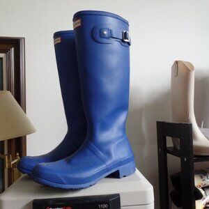 Tall original HUNTER PACKABLE rubber rain boots wellies Blue size 10 Excellent